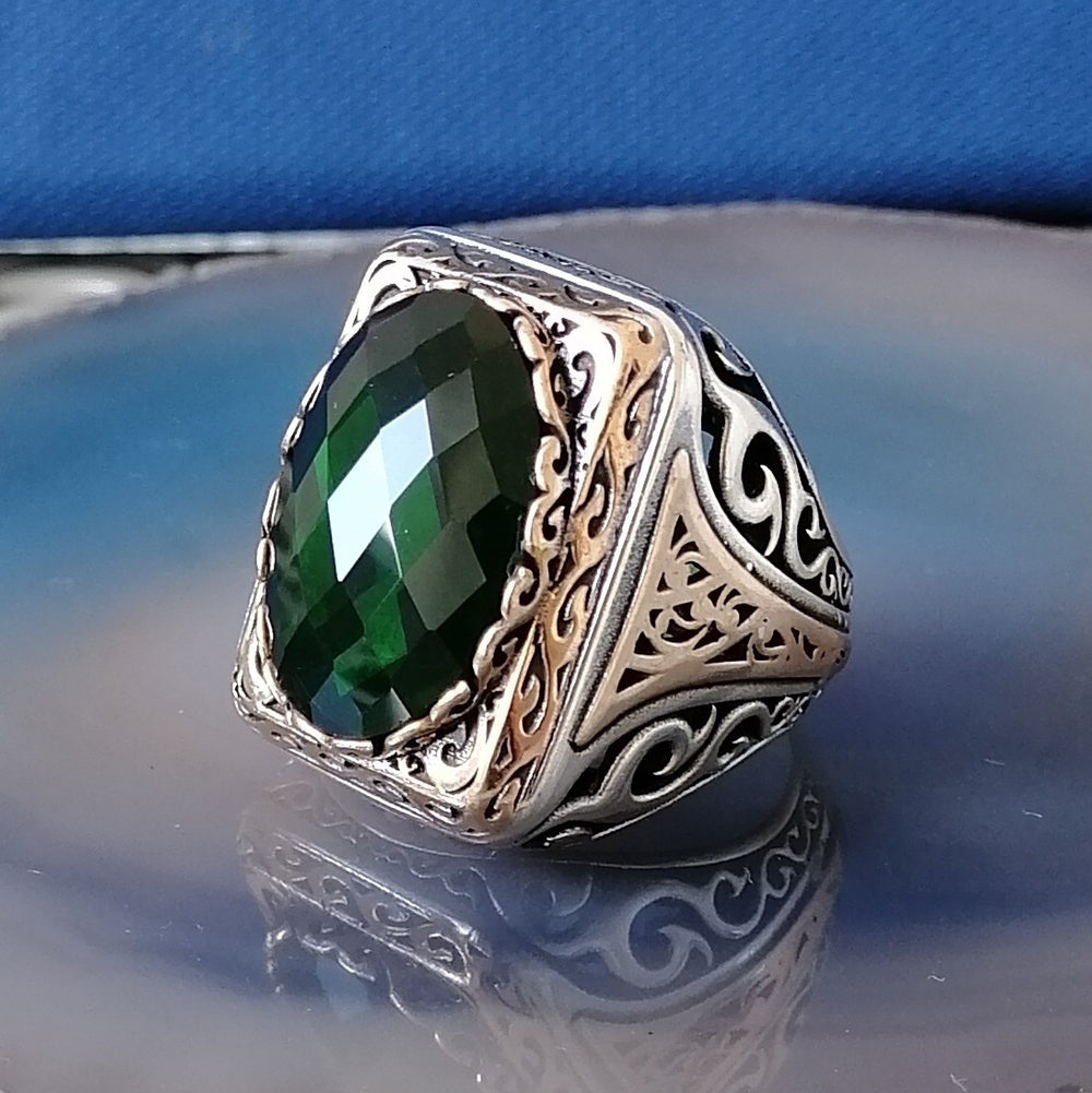 925er Silber mit grüner Zirkonstein handgefertigte Ringe für Frauen und Männer