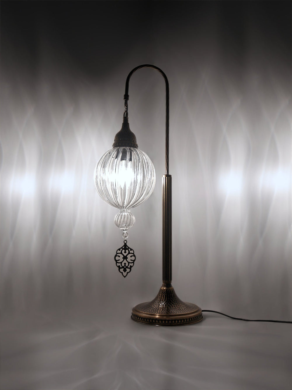 Transparent Pyrex Glass