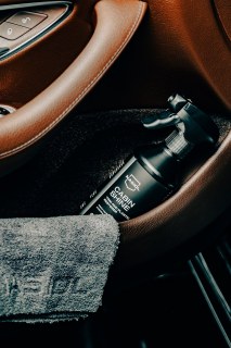 Nasiol CabinShine 500 ml plastik, kauçuk ve vinil yüzeyler için iç mekan tazeleme ve koruma spreyi