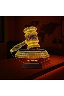 Hakim Yargıç Tokmak tasarımlı kişiye özel 3D LED illüzyon masa gece lambası, lazer kazımalı ve ahşap kaideli