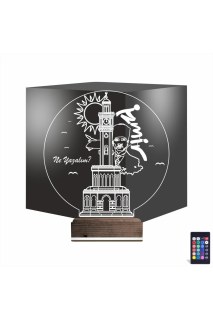 İzmir Saat Kulesi Atatürk temalı kişiye özel 3D LED masa gece lambası, lazer kazımalı ve ahşap kaideli