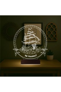 Gemici kaptan temalı kişiye özel 3D LED masa lambası, ahşap kaideli ve 16 renk seçenekli gece lambası