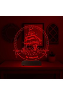 Gemici kaptan temalı kişiye özel 3D LED masa lambası, lazer kazımalı pleksiglas ve ahşap kaideli dekoratif gece lambası
