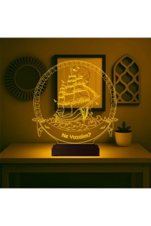 Gemici kaptan temalı kişiye özel 3D LED masa lambası, lazer kazımalı pleksiglas ve ahşap kaideli dekoratif gece lambası