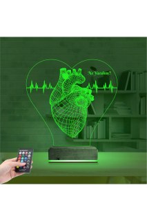 Kalp doktoru cerrah temalı kişiye özel 3D LED masa gece lambası, lazer kazımalı pleksiglas ve ahşap kaideli