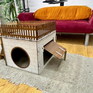 TERAS Ahşap Tavşan Evi, büyük teraslı ve sallanan kapılı, 1-2 tavşan veya chinchilla için doğal ve güvenli tasarım
