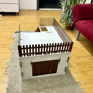 TERAS Ahşap Tavşan Evi, büyük teraslı ve sallanan kapılı, 1-2 tavşan veya chinchilla için doğal ve güvenli tasarım