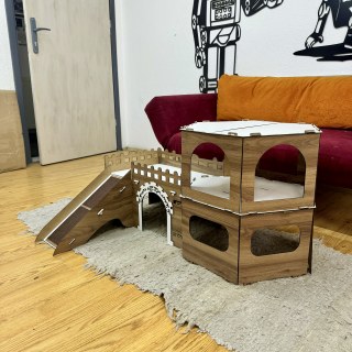 Katzenhaus Castel – 2 Etagen – Abnehmbar & Tragbar – Hexagonales Design – Indoor Katzenmöbel aus MDF – Mit Rampen – Für Spiel & Schlaf geeignet